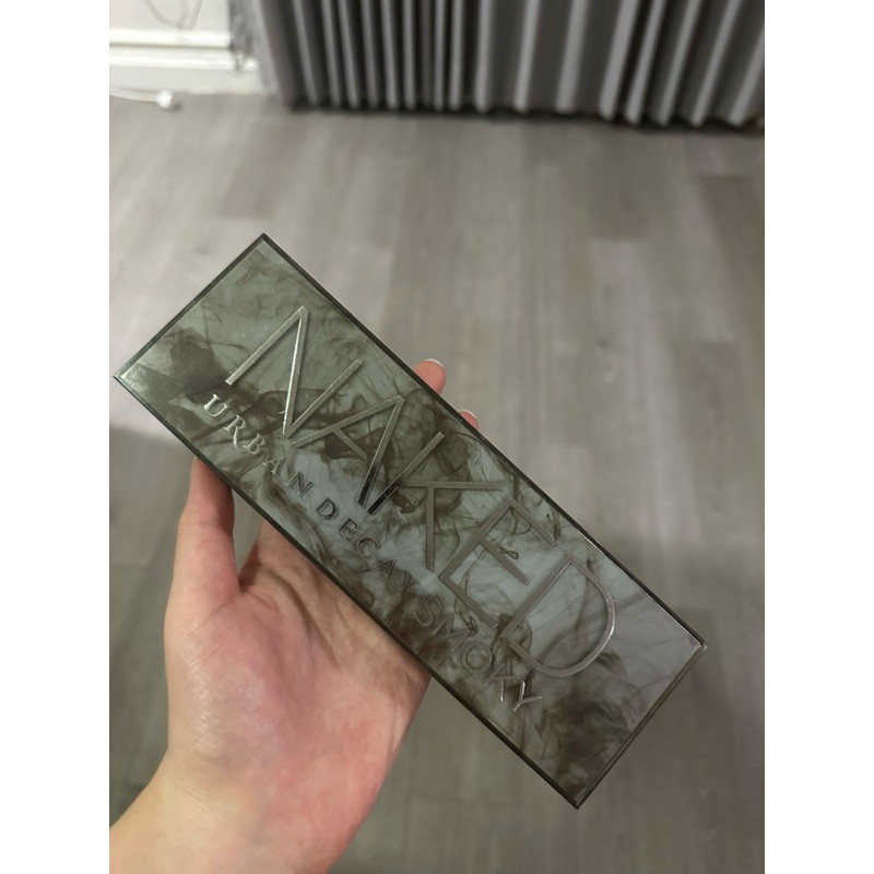 Jual NAKED URBAN DECAY Smokey Eyeshadow Palette Shopee Indonesia