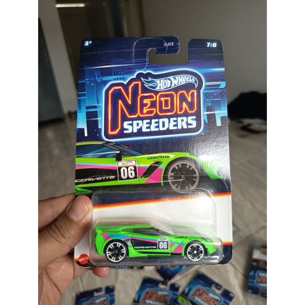 Jual Hot Wheels Neon Speeders Corvette C7 Z06 Shopee Indonesia