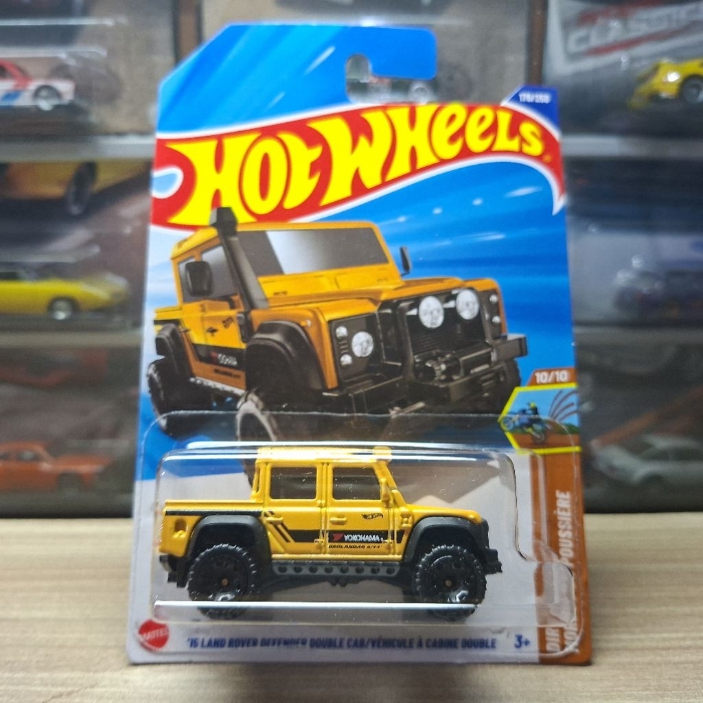 Jual Hot Wheels 15 Land Rover Defender Double Cab Yellow Q 2025