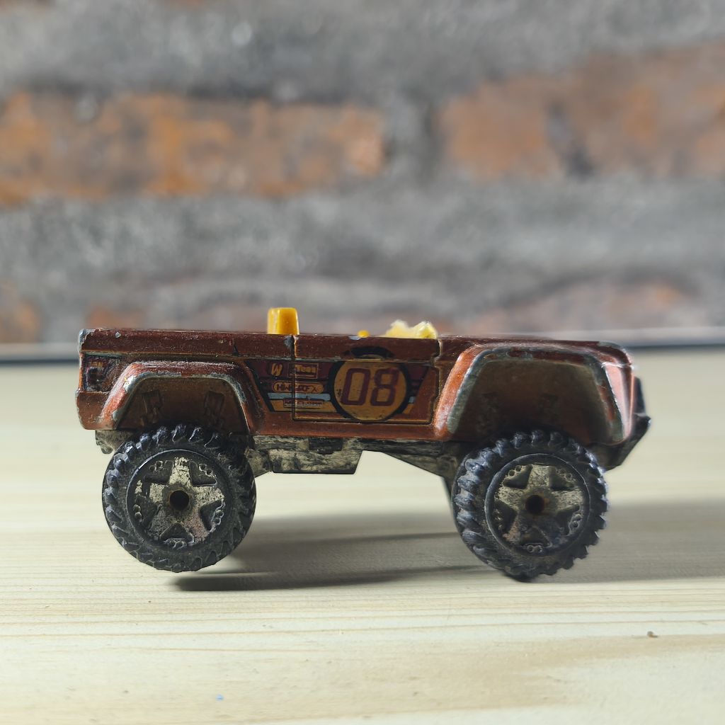 Jual Hot Wheels Custom Ford Bronco Loose Junk Shopee Indonesia