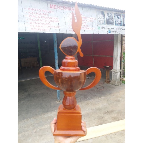 Jual Piala Pramuka Piala Tunas Kelapa Piala Batok Piala Kayu Shopee