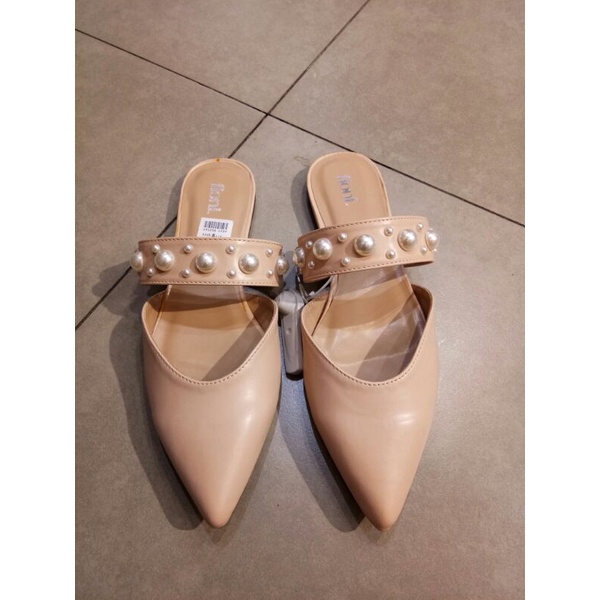 Jual Flatshoes Fioni Embellished Nude By Payless Shopee Indonesia