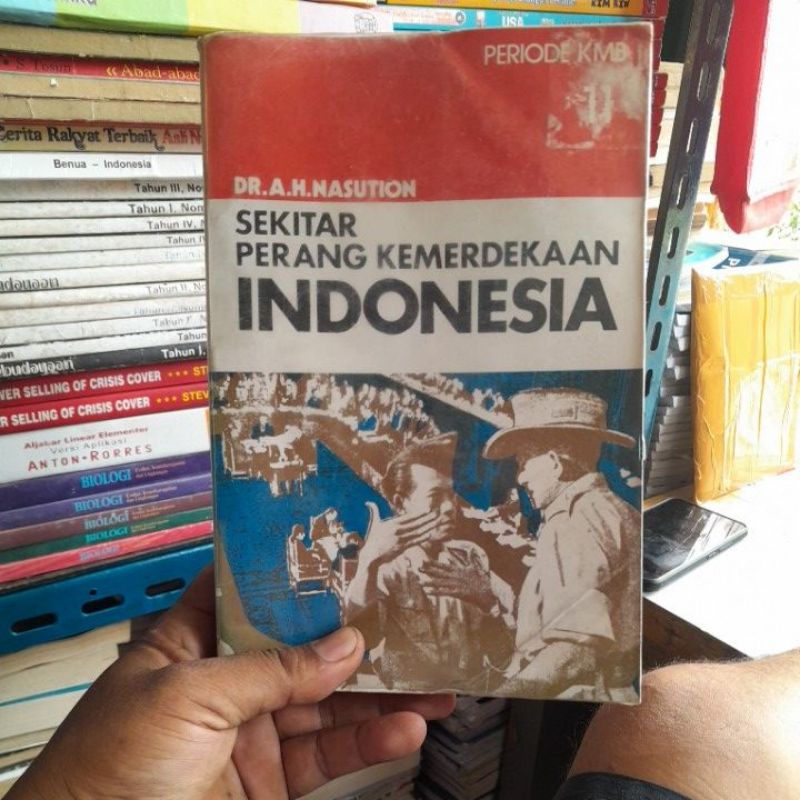 Jual BUKU SEKITAR PERANG KEMERDEKAAN INDONESIA PERIODE KMB OLEH DR A