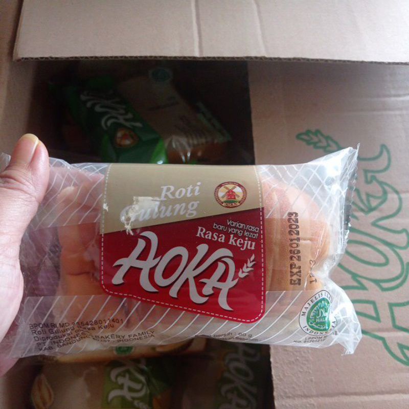 Jual Roti Aoka Panggang Dan Gulung Keju Momotaro Dus Packing Shopee