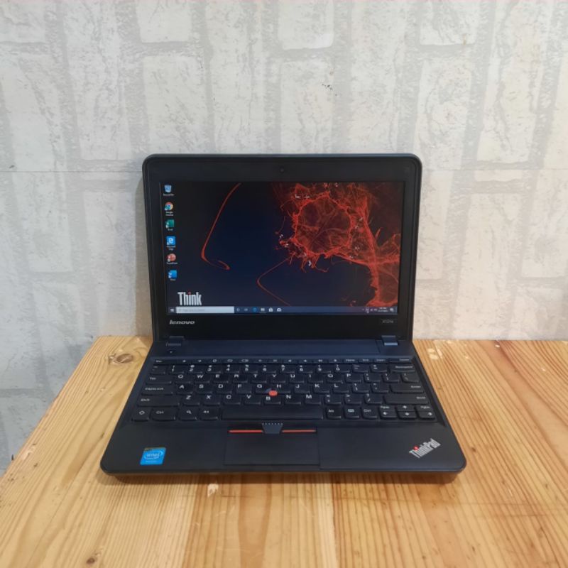 Jual Lenovo Thinkpad X E Intel Celeron Ram Gb Full Aplikasi Siap