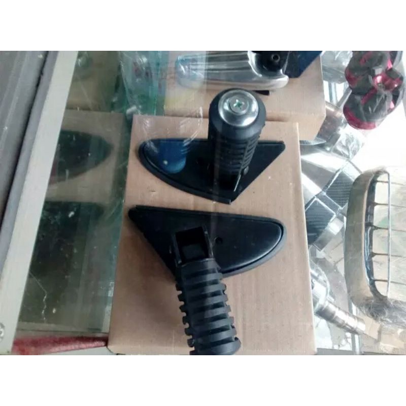 Jual Foot Step Pijakan Kaki Boncengan Buat Vespa New Sprint Primavera