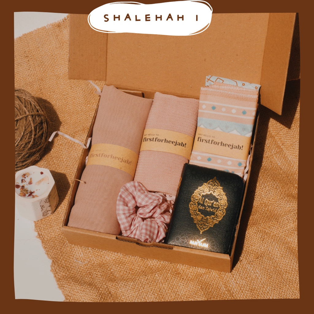 Jual Shalehah Part I Hampers Hijab Aesthetic Exclusive Gift Box