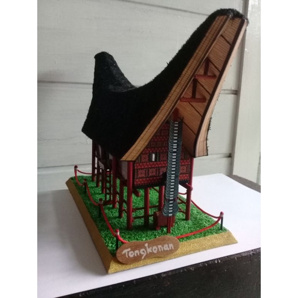 Jual Miniatur Rumah Adat Toraja Tongkonan Shopee Indonesia