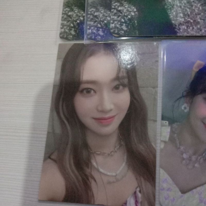 Jual Photocard Official Stayc Seeun Isa Sieun Sumin Yoon Shopee Indonesia