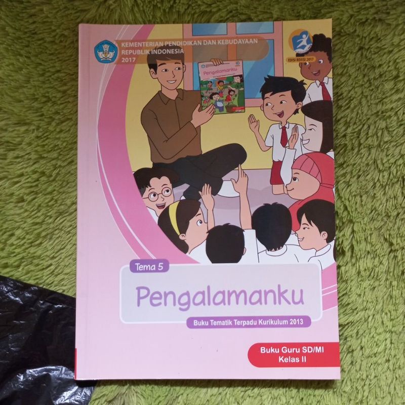 Jual ORIGINAL BUKU GURU TEMATIK TERPADU KELAS 2 SD TEMA 5 PENGALAMANKU