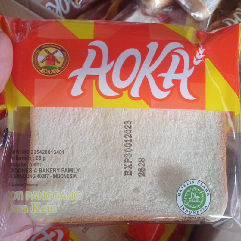 Jual Roti Aoka Panggang Dan Gulung Keju Momotaro Dus Packing Shopee