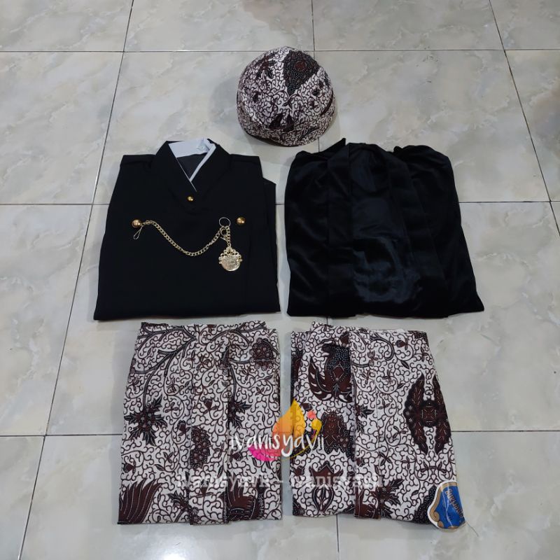 Jual Set Prewed Baju Adat Jawa Banyak Pilihan Model Nuansa Hitam