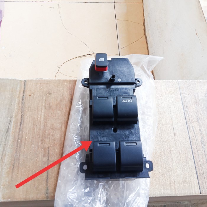 Jual Saklar Switch Power Window Kanan Brio Mobilio Original Shopee