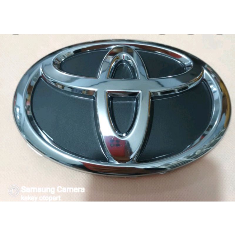 Jual Emblem Logo Toyota Yaris Bagian Grill Depan Shopee