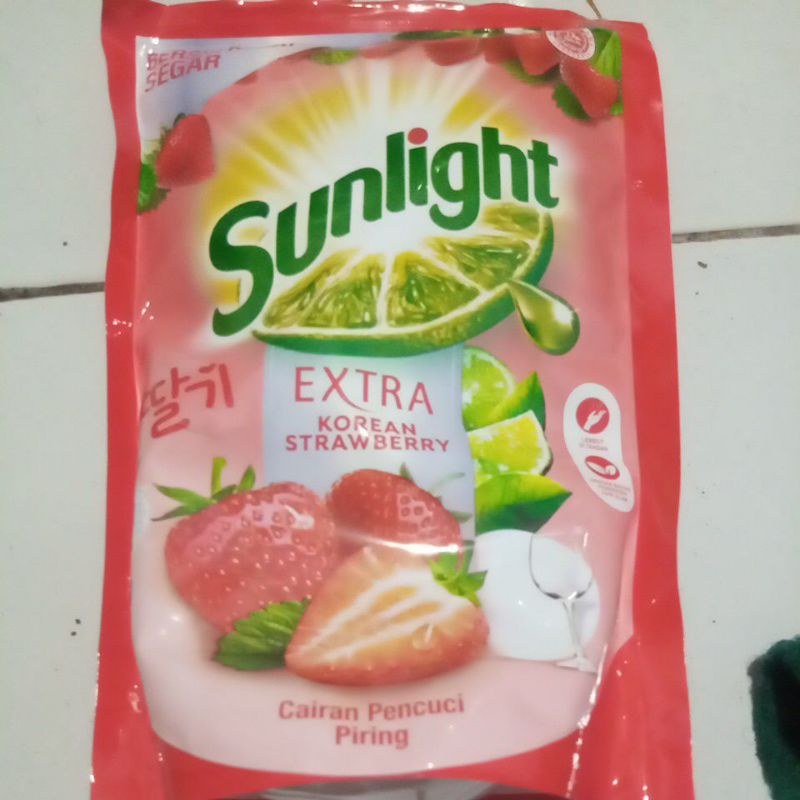 Jual Sunlight Sabuncuci Piring Extra Korean Strawberry 560ml Shopee