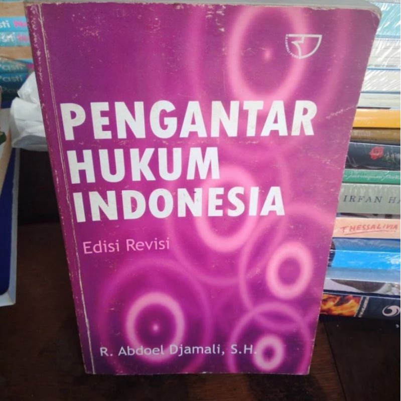 Jual BUKU PENGANTAR HUKUM INDONESIA EDISI REVISI Shopee Indonesia