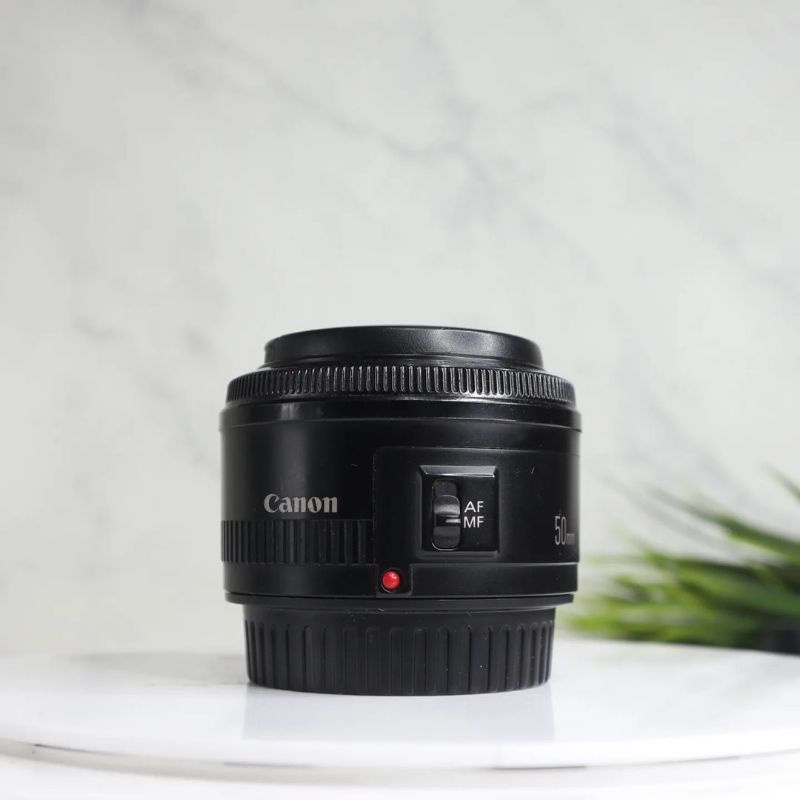 Jual Lensa Fix Canon 50mm F1 8 Mark Ii Dan 50mm F1 8 STM Shopee Indonesia