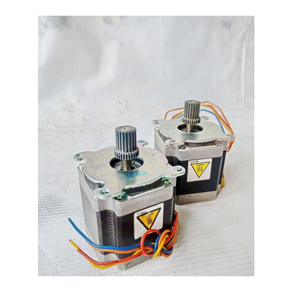 Jual Stepper Motor Sanyo Denki Dc 2 1A 1 8 Step Shopee Indonesia