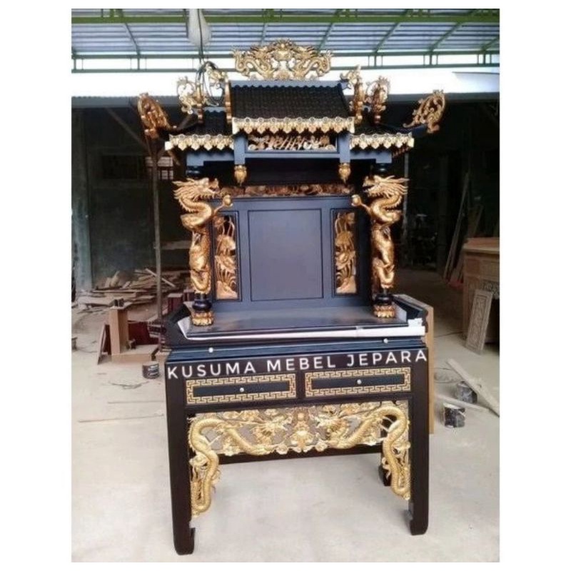 Jual Meja Altar Sembahyang Emas Ukir Naga Kayu Jati Panjang Cm