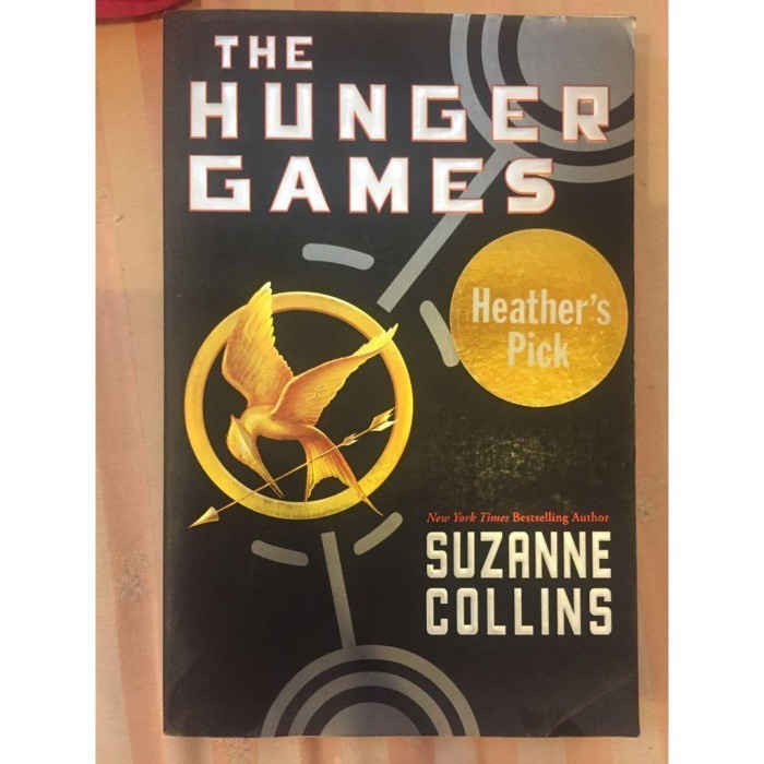 Jual Buku The Hunger Games Suzanne Collins Shopee Indonesia