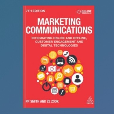 Jual Buku Marketing Communications Integrating Online And Offline