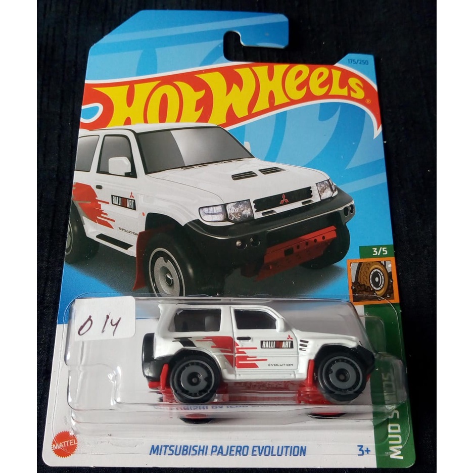 Jual Hot Wheels Mitsubishi Pajero Evolution Mud Studs White Shopee