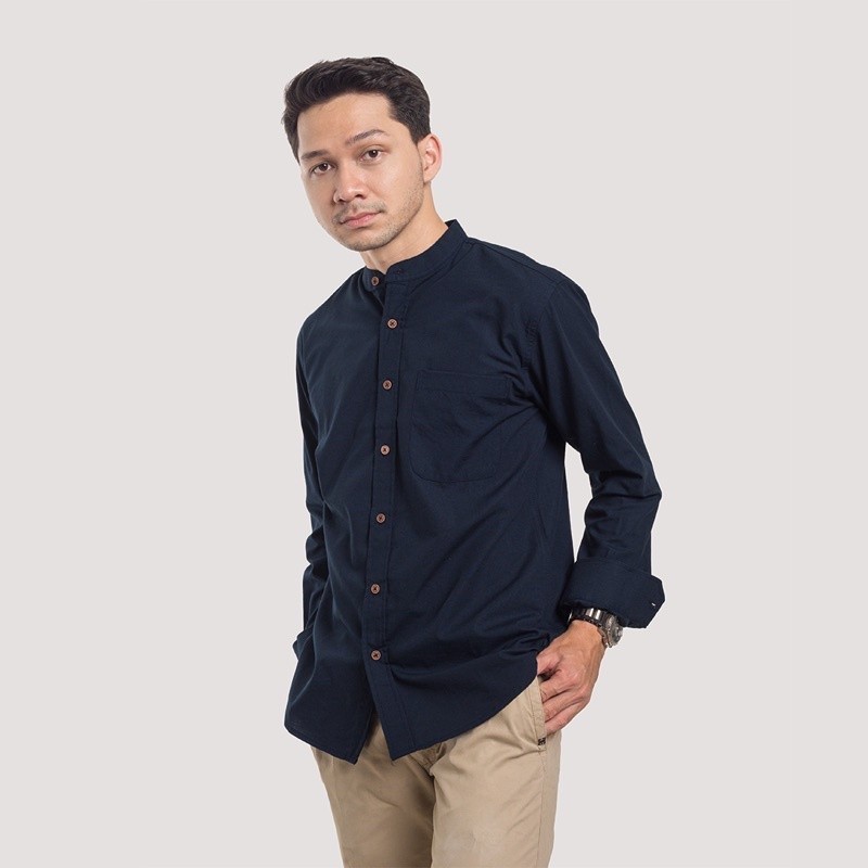 Jual Kemeja Polos Pria WOODCUTTER Collarless Navy Blue Longsleeve