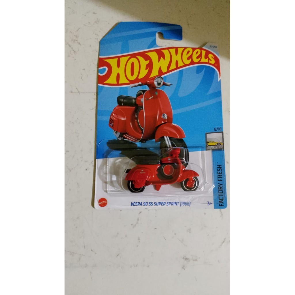 Jual Hotwheels Vespa Ss Super Sprint Merah Original Mattel Shopee