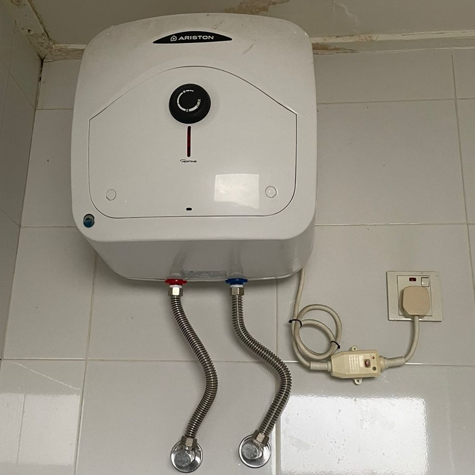 Jual Ariston Water Heater Liter Watt Second Pemanas Air Listrik