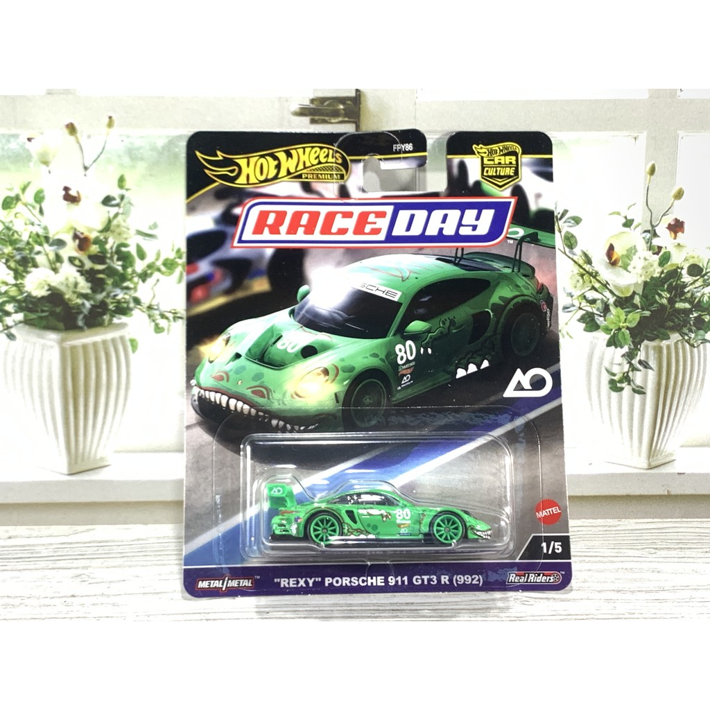 Jual HOT WHEELS PREMIUM REXY PORSCHE 911 GT3 R 992 RACE DAY HIJAU CAR