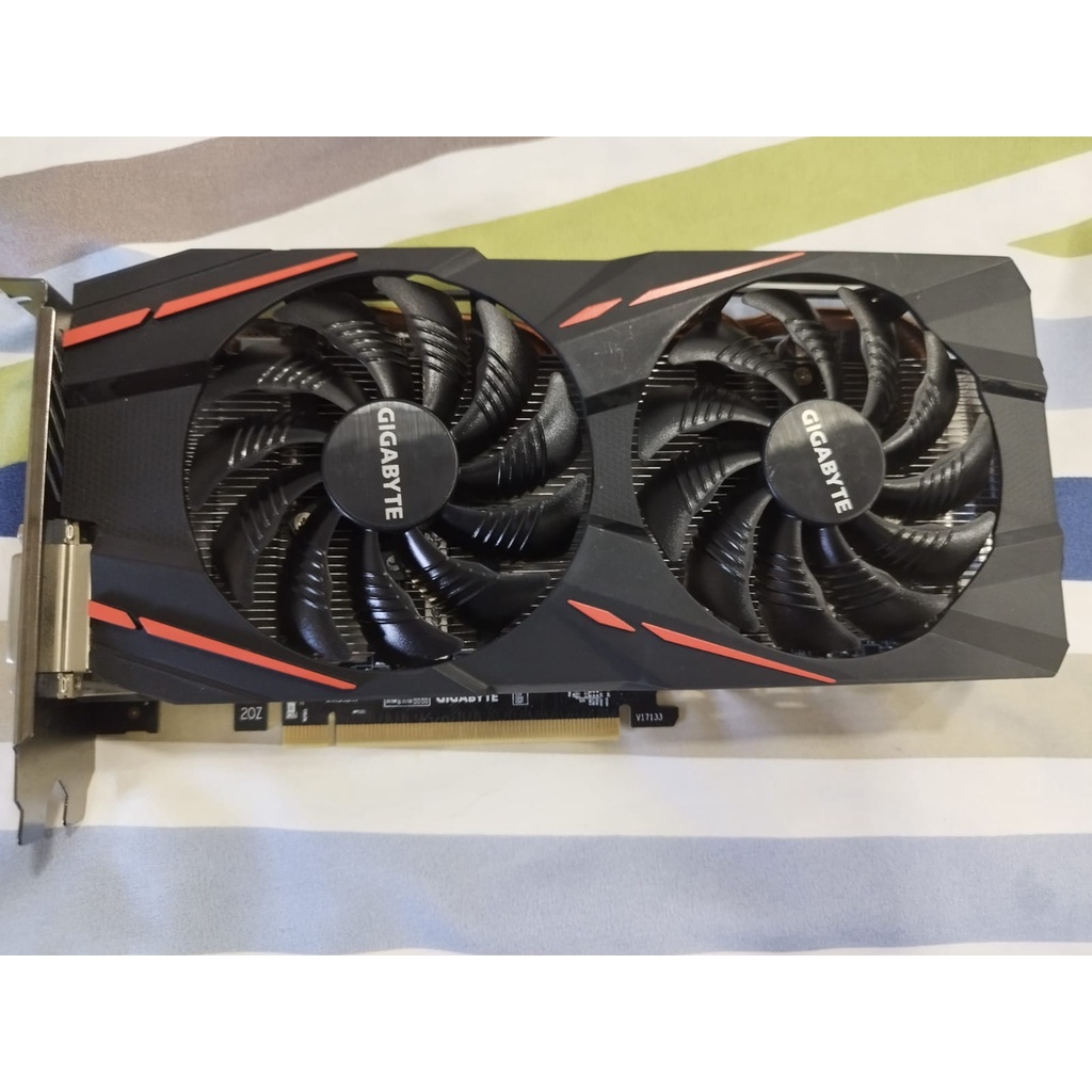 Jual GIGABYTE RX 580 8GB 256 BIT LIKE NEW | Shopee Indonesia