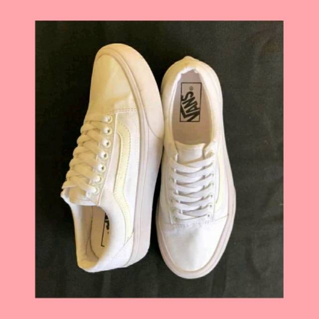 vans old skool broken white