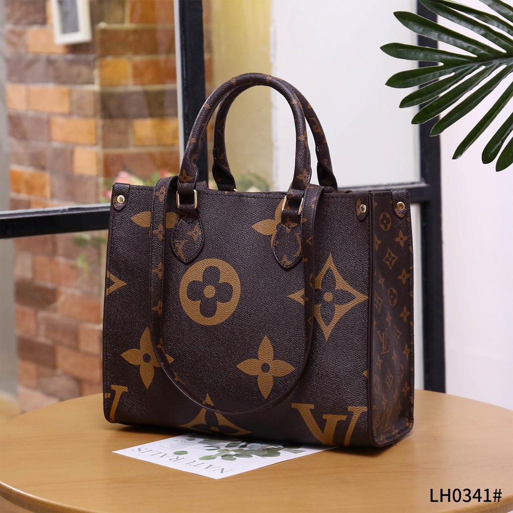 Tas Louis Vuitton Farisha - Kode : 20150AH - Merk : LOUIS VUITTON