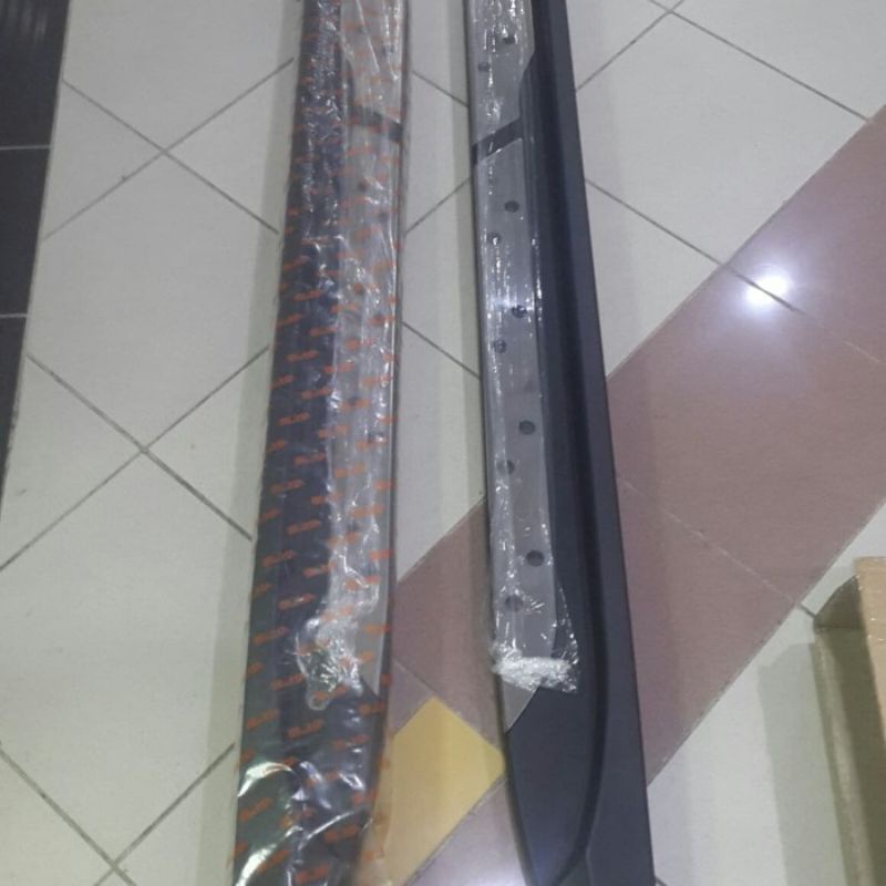 Jual foot step samping mobil toyota all new rush | Shopee Indonesia