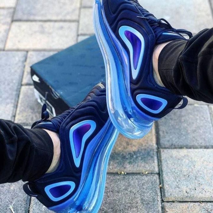 Nike air max 720 obsidian store blue fury