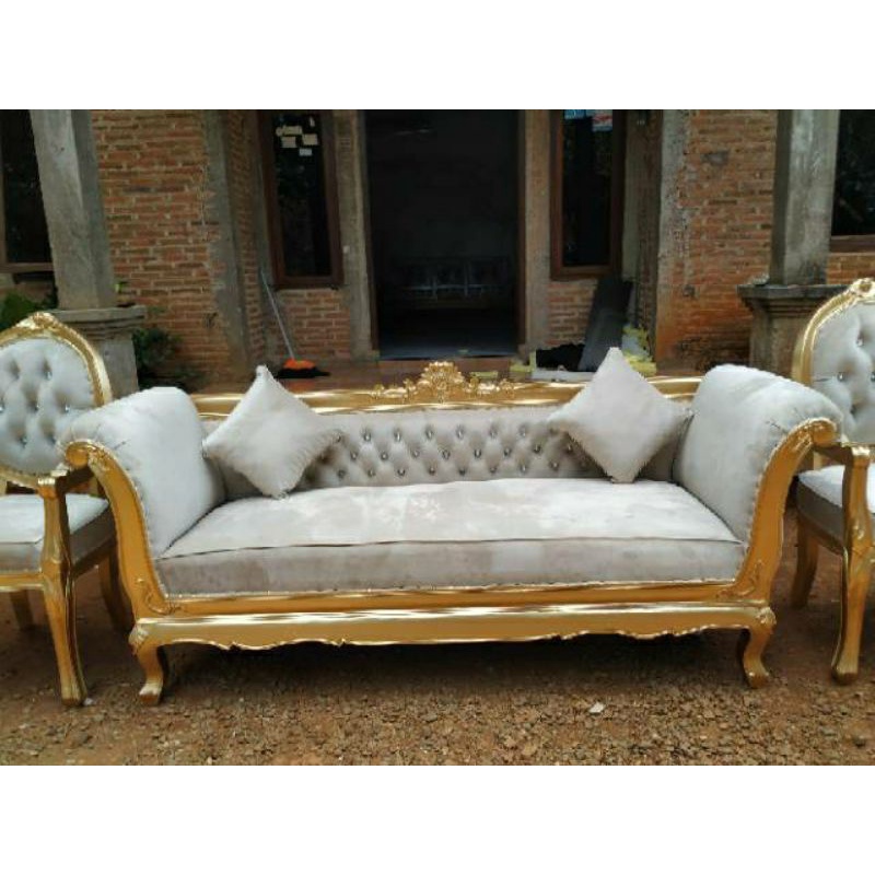 Jual Kursi Pelaminan Wedding Dekorasi Bahan Kayu Jati Warna Gold Atau Permintaan Jok Oscar 1193