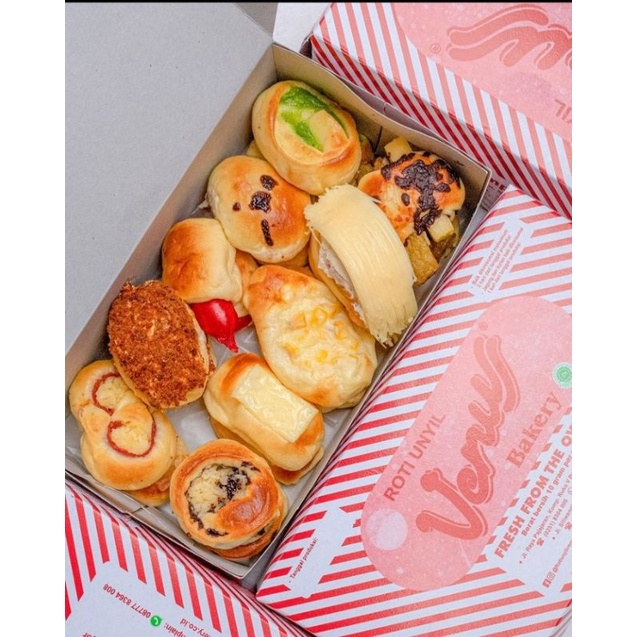 Jual Roti Unyil Venuss Oleh-oleh Khas Bogor Isi 20 Pcs | Shopee Indonesia