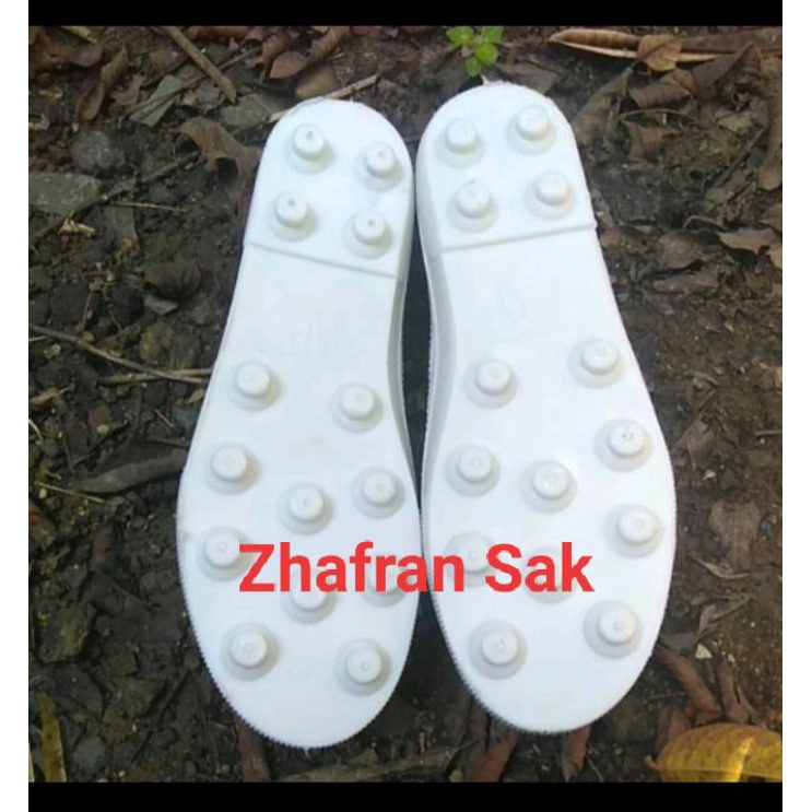 Jual Sepatu Karet Pool Putih AP Boots (sepatu sepak bola,kebun,sawah ...