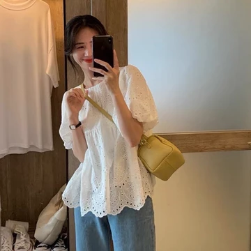 KIWI LISA Atasan Blouse Wanita Renda Korean Style