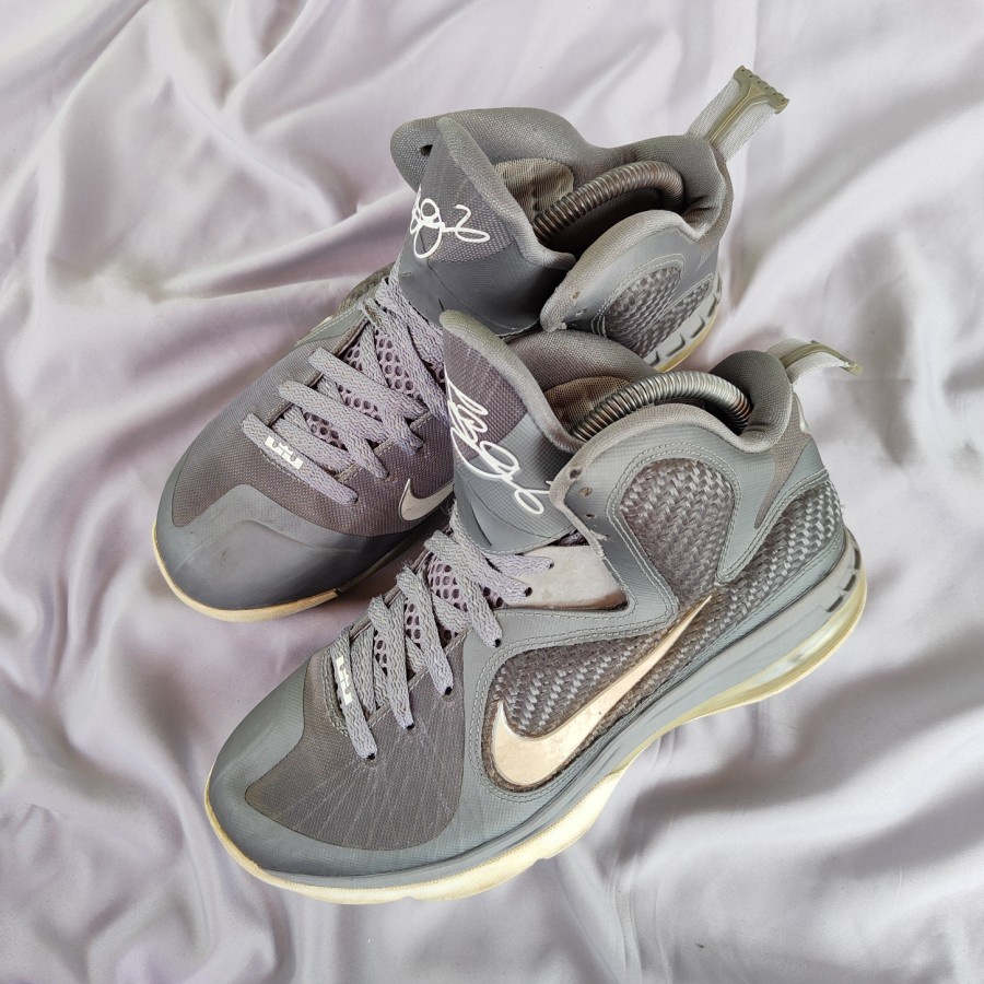 Jual Nike Lebron 9 cool grey original sepatu Nike Lebron 9 Shopee Indonesia