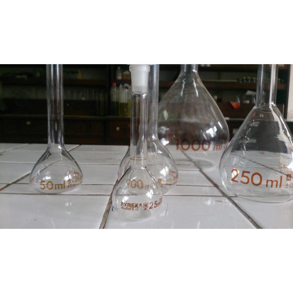 Jual Labu Ukur 1000ml volumetric flask 1000 ml pyrex grade A Shopee