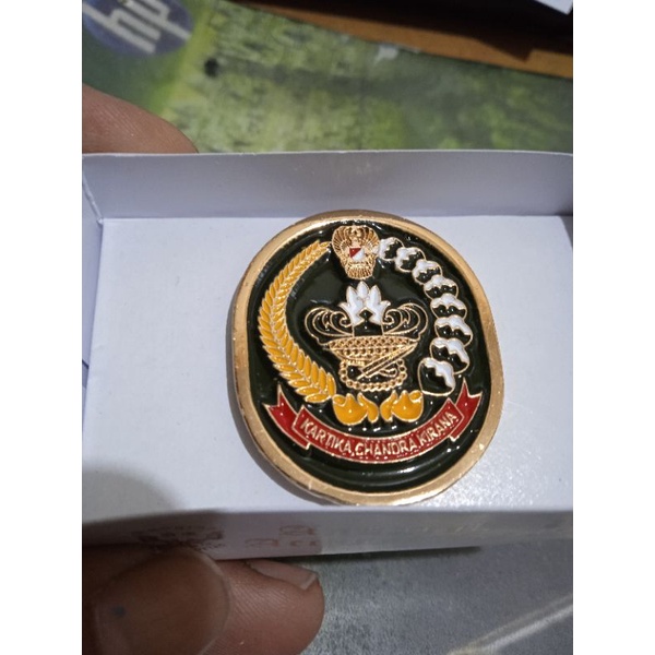 Jual brevet wing pin lencana persit magnet paku kartika chandra kirana ...