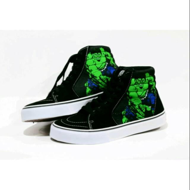 Sepatu vans outlet marvel hulk