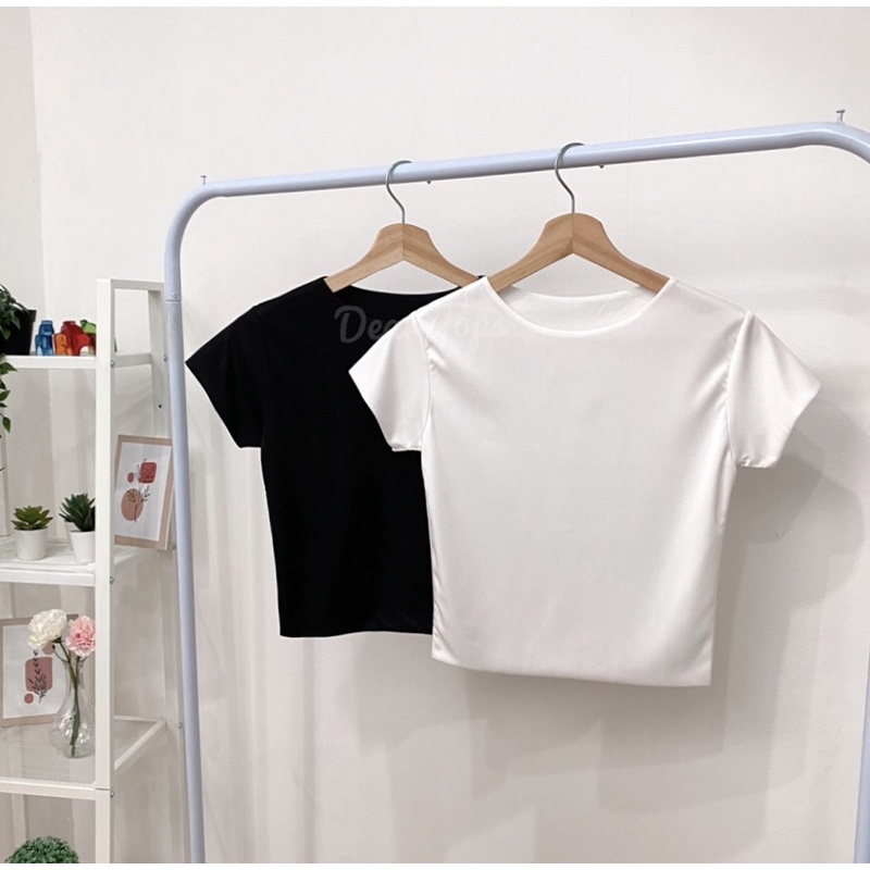 (DearTops) Basic Top / Fashion Blouse Sunshine Kerah Bulat / Bahan Silk Premium (Double Layer)