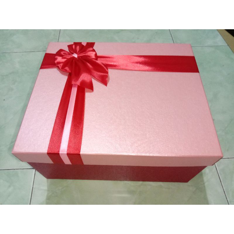 Jual Kotak Kado Murah / Gift Box Fancy Paper Classic Besar Uk. 30x25x7 ...