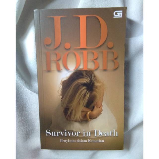 Jual Jd Robb Survivor in Death Shopee Indonesia
