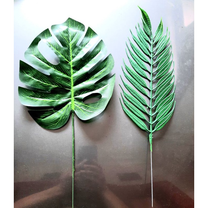 Jual daun dekorasi daun monstera x1 & daun palem x1/daun artificial