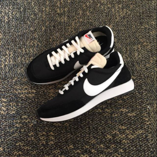 Nike tailwind 79 hot sale og black