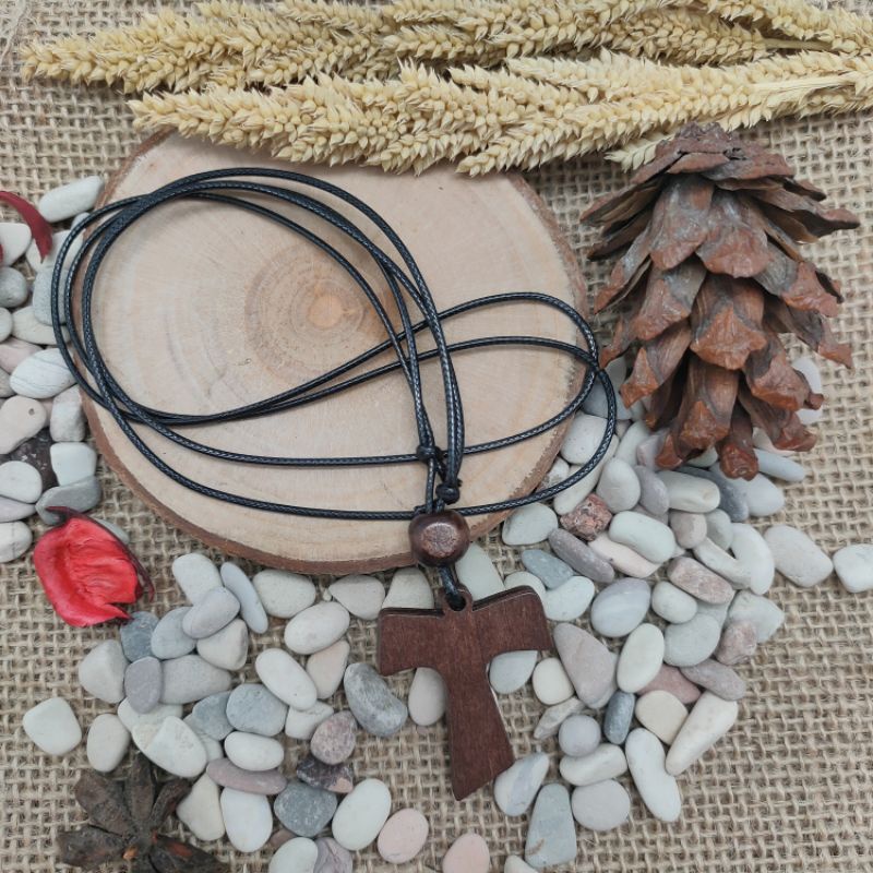Kalung Salib Tao Kayu Polos 4 cm 4