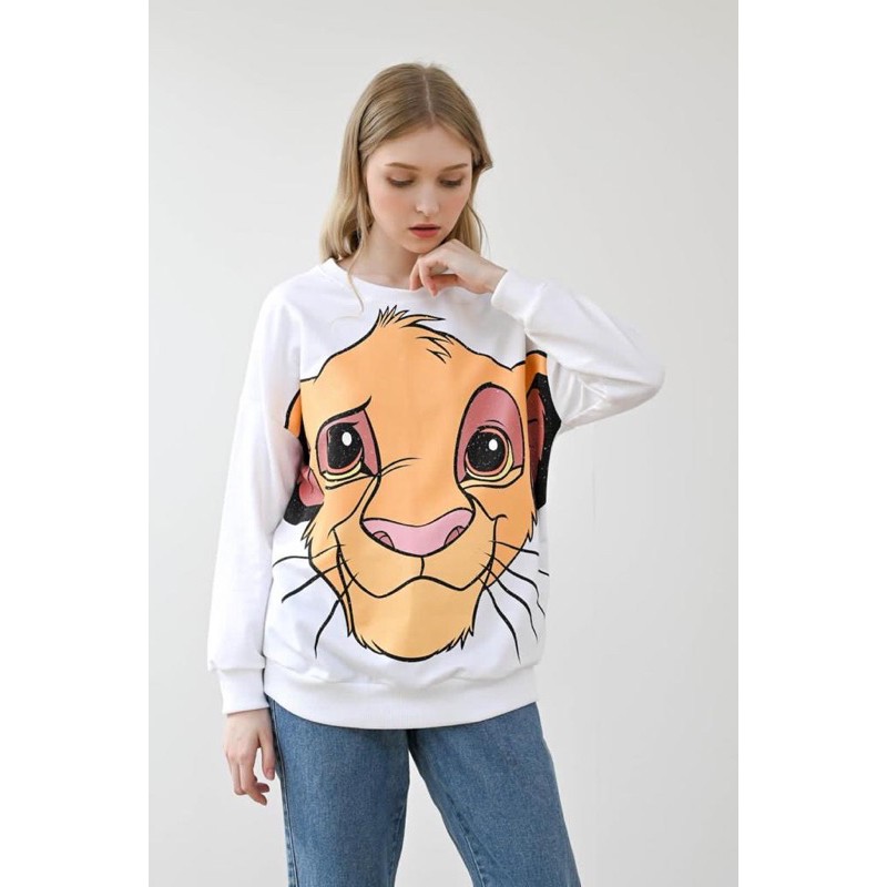 Lion king best sale sweater zara